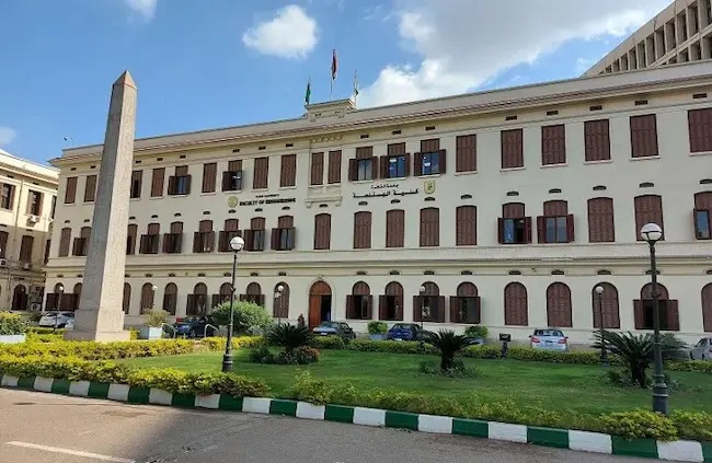 كلية الهندسة جامعة القاهرة